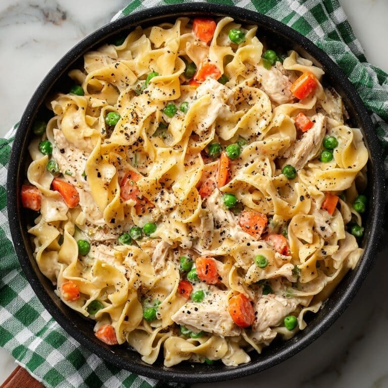 Chicken Pot Pie Noodle Skillet Recipe