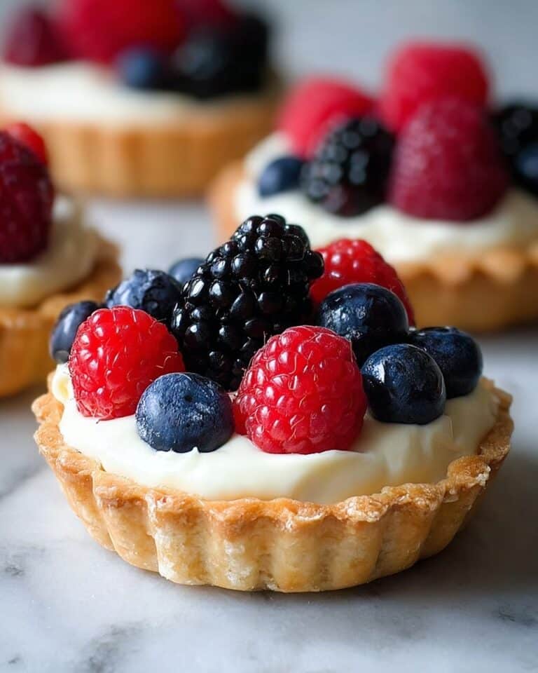 Beautiful Fruit Tart with Mascarpone Recipe